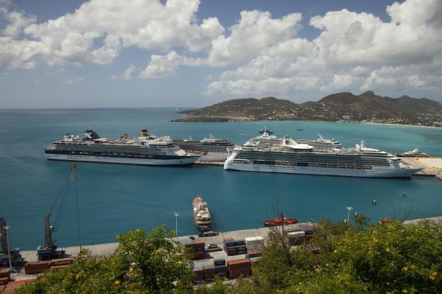 25 St. Maarten, Philipsburg.jpg